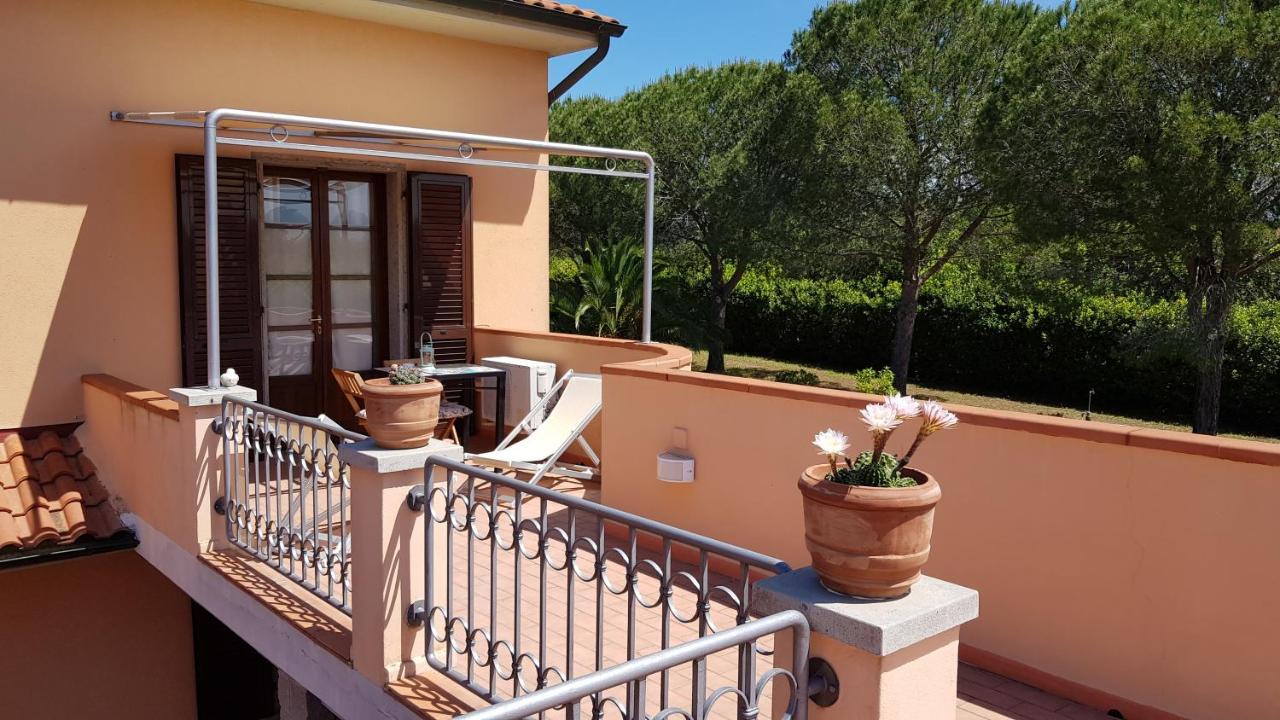 Villa Mandrioli Cecina  Exterior foto