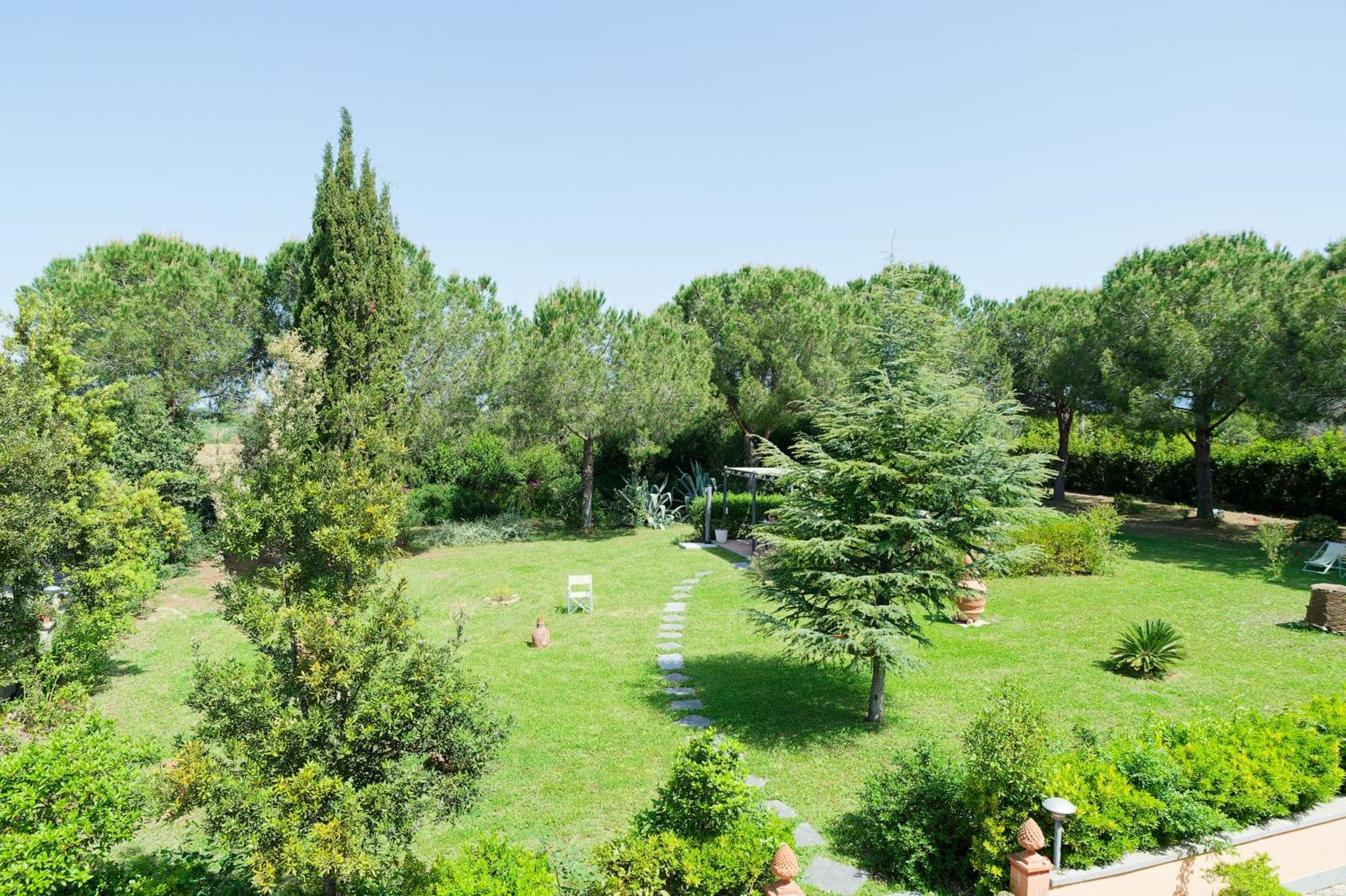 Villa Mandrioli Cecina  Exterior foto